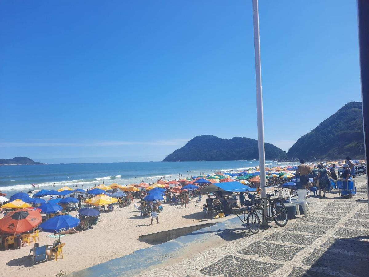 Apto Na Praia Do Tombo A 100M Guarujá Exteriör bild